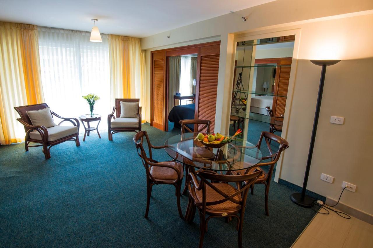Hotel Altamira Suites Caracas Exterior foto